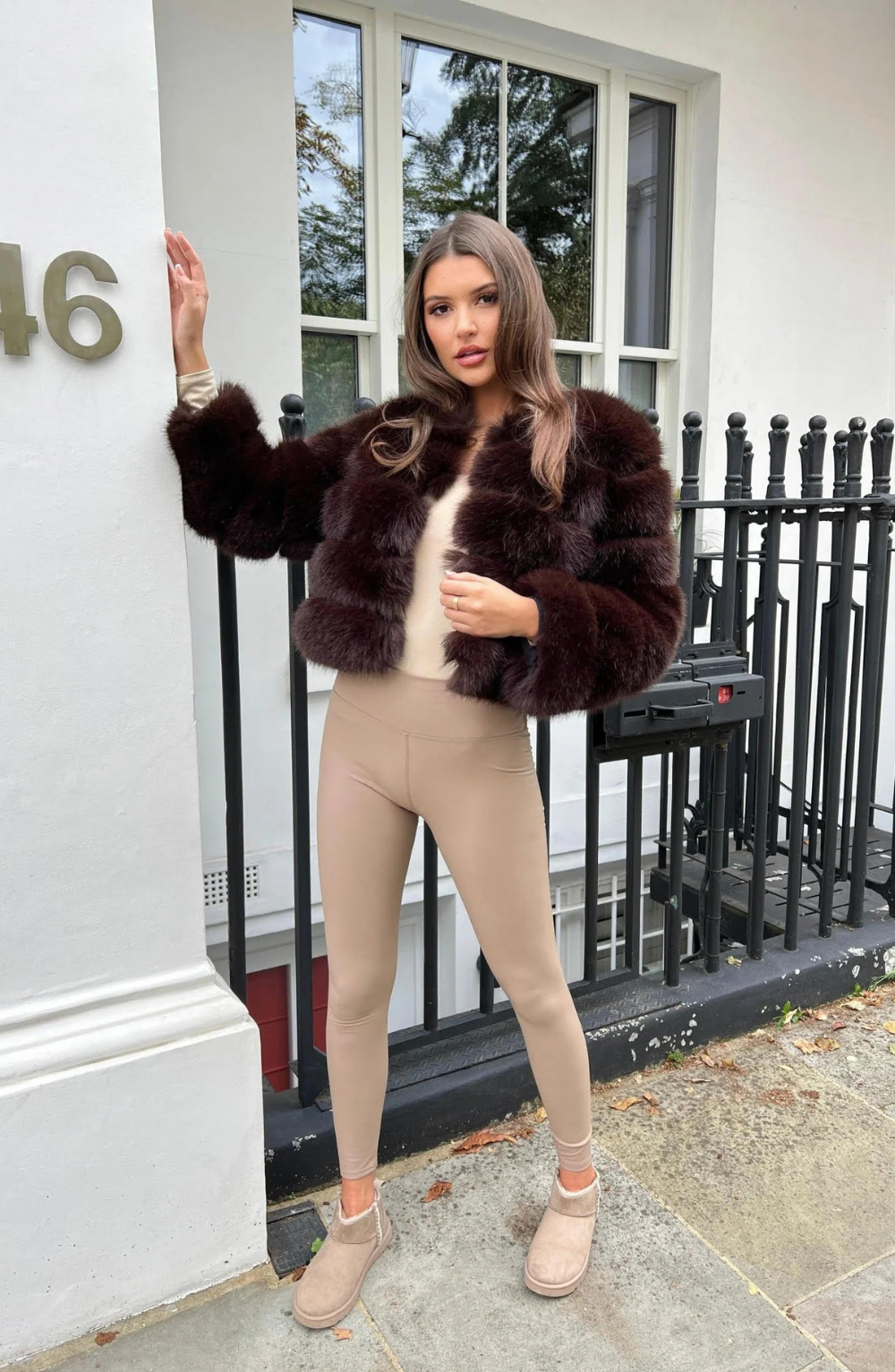 Chloe | Faux Fur Coat Chocolate / S Womens > Coats & Jackets