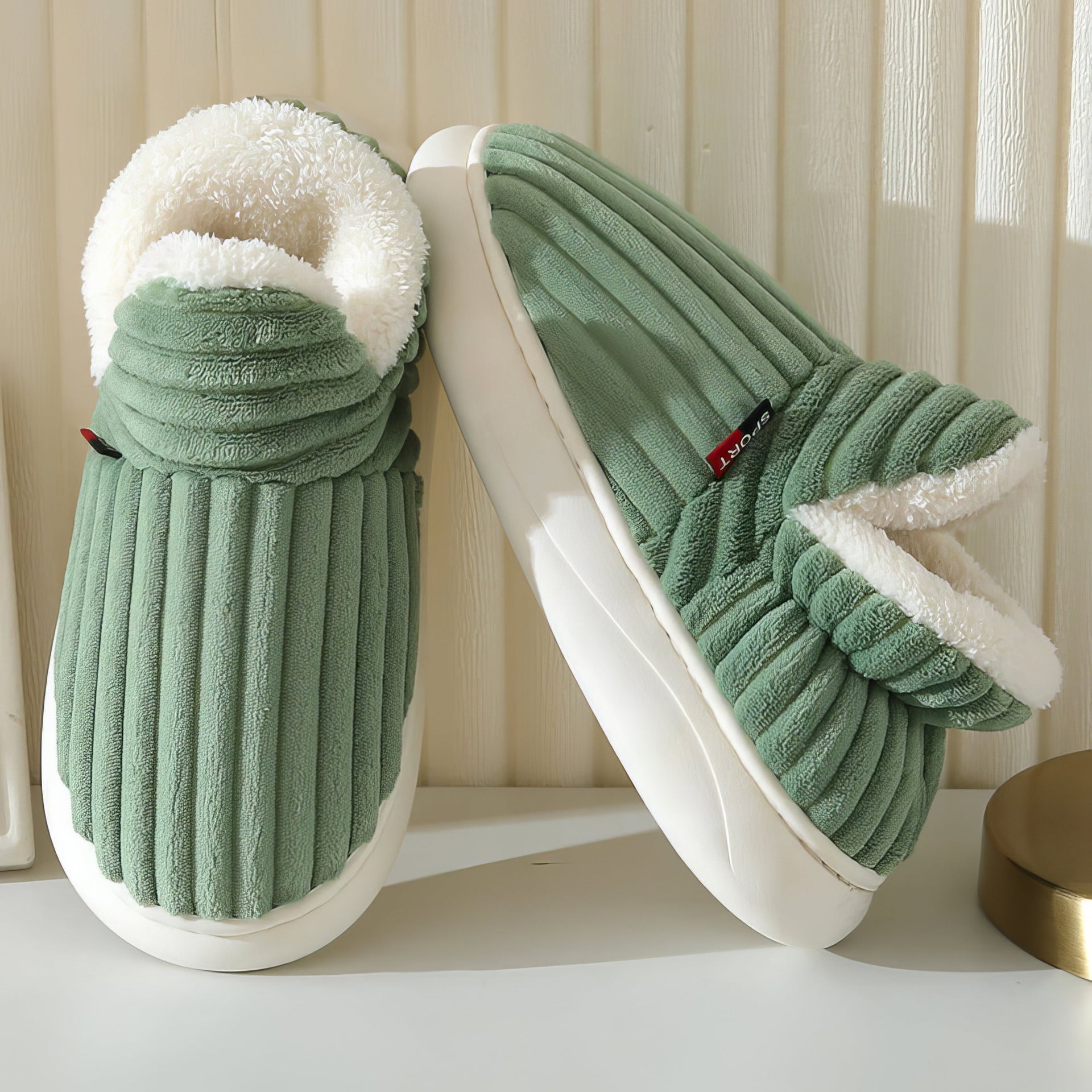 Cuddlefeet | Warm Slippers For Ultimate Comfort Green / 36-37